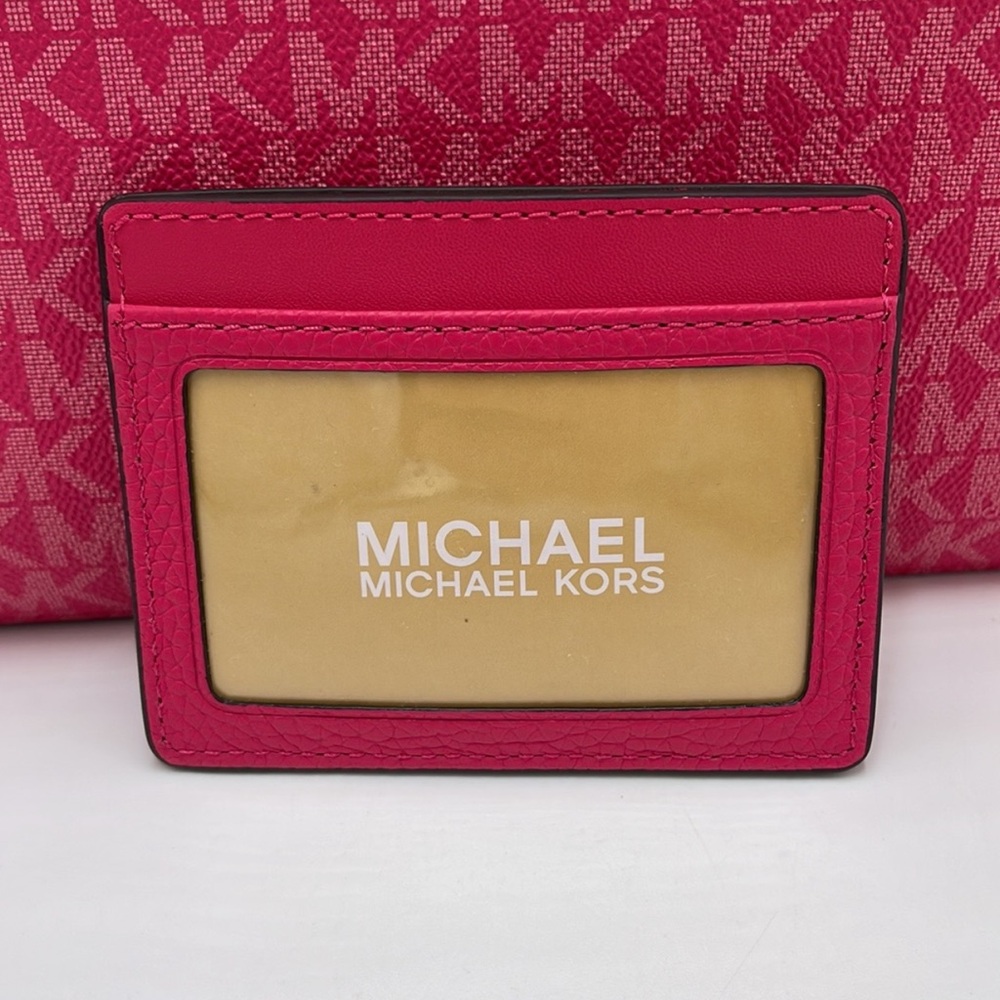 MICHAEL KORS
Large Pebbled Leather Card Holder Case
Electric Pink
NWT - Picture 11 of 16